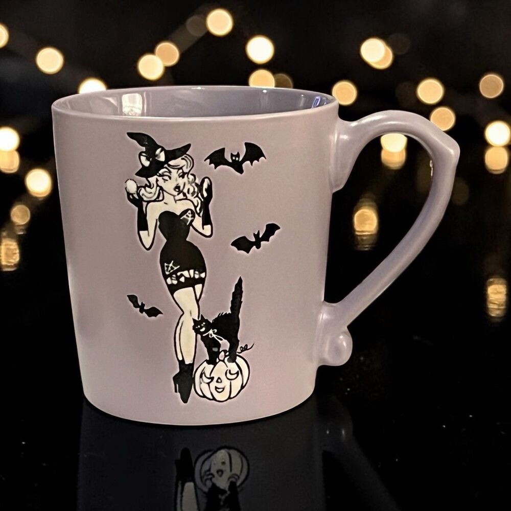 Spectrum Designz  Halloween Retro Pin-Up Sexy Witch W Make-Up Mug 16Oz NEW